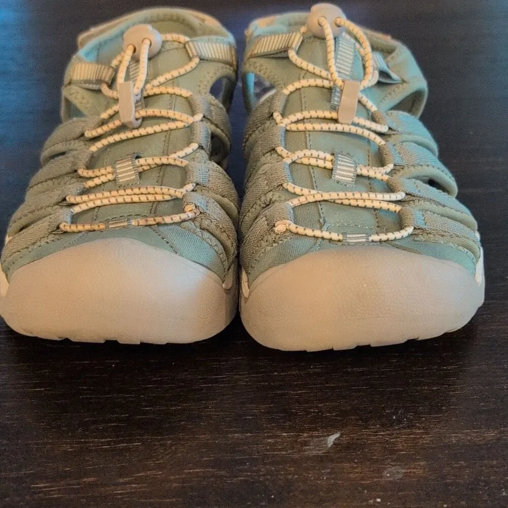 Eddie Bauer Women’s Fisherman Sandal Drawstring hiking Solid Green/White 8